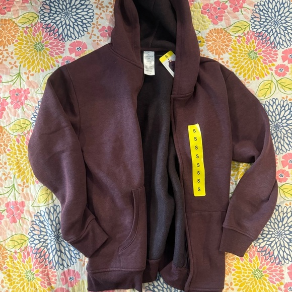 Tops - NWT small danskin full zip jacket